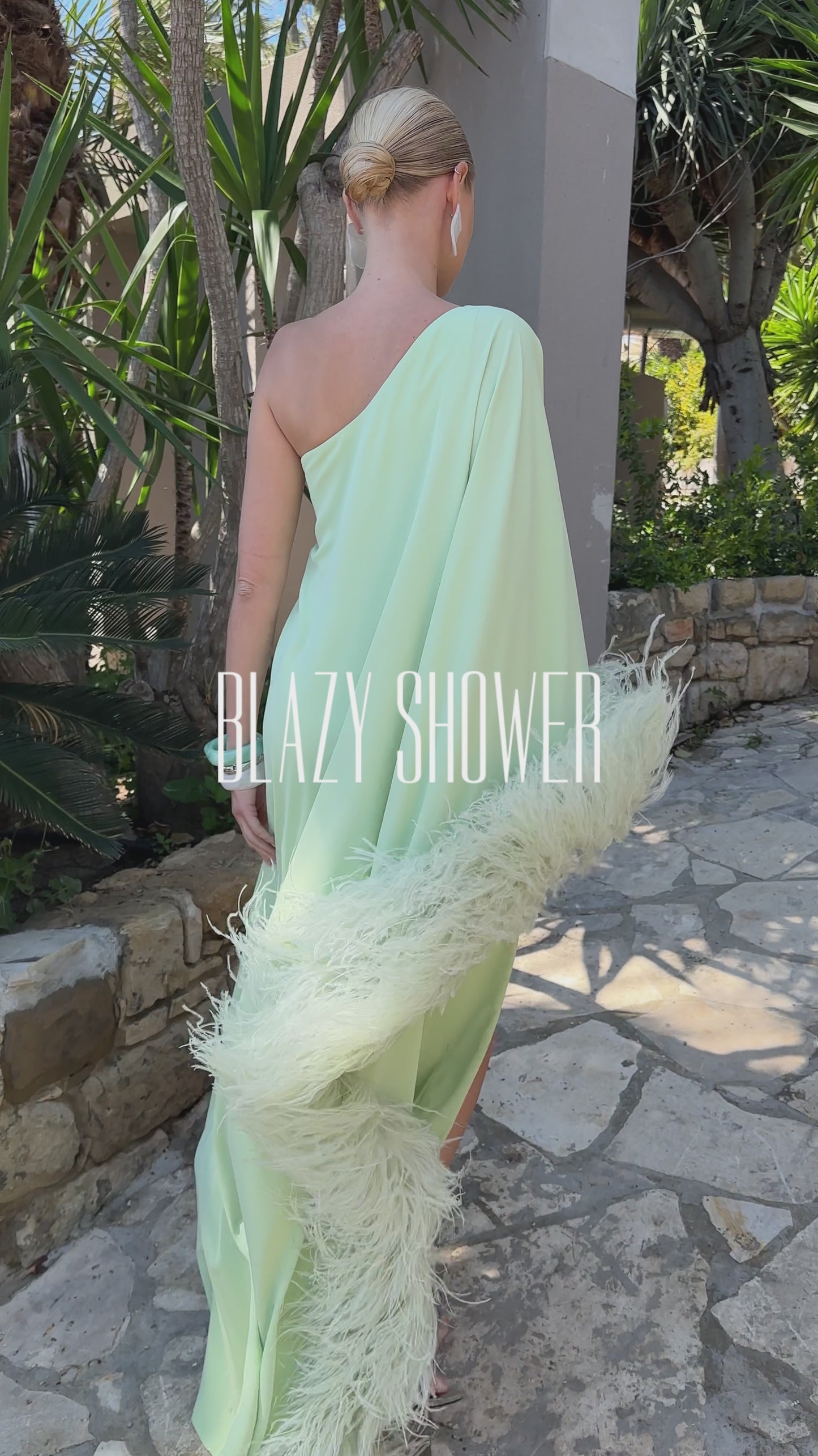 Fenix Dress in Pistachio shade
